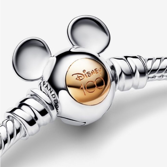 NWOT Disney 100th Anniversary Moments Snake Chain Bracelet - Picture 3 of 10